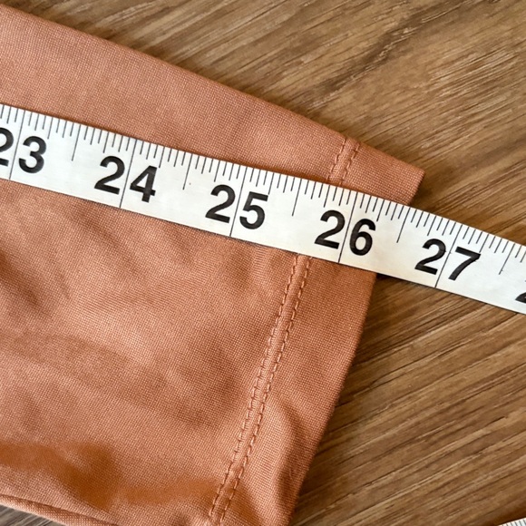 🎉 SALE Women's Tan Long Sleeve Top - Picture 5 of 8